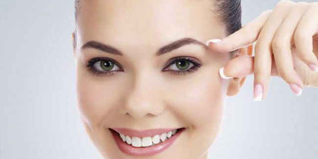 levantamiento de cejas