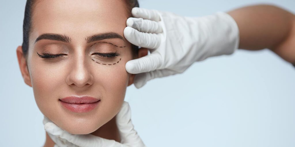 Retoques después de la cirugía plástica