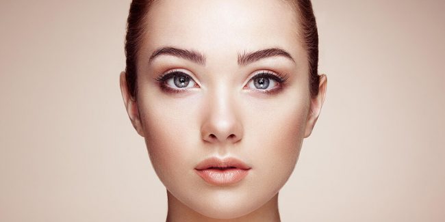 Lifting de cejas versus levantamiento de párpados - Brow lift vs eyelift