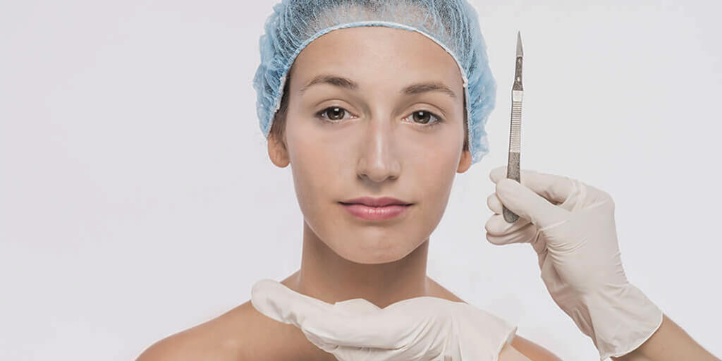 Cirugía plástica de párpados sin el bisturí