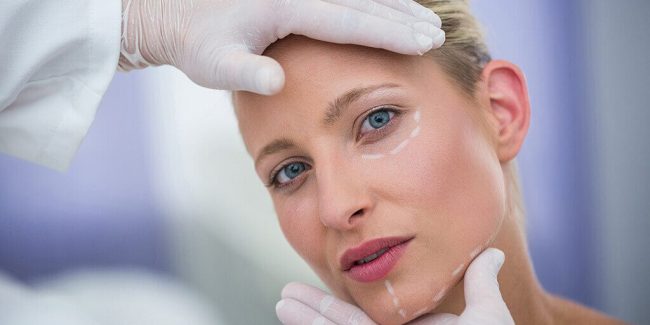 Postoperative care after eyelid plastic surgery